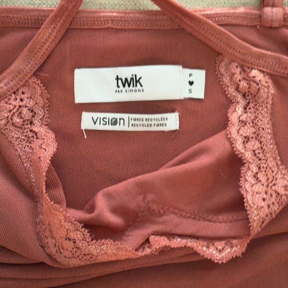 Blush Tank Top from Simons (by TWIK) - Picture 6 of 6